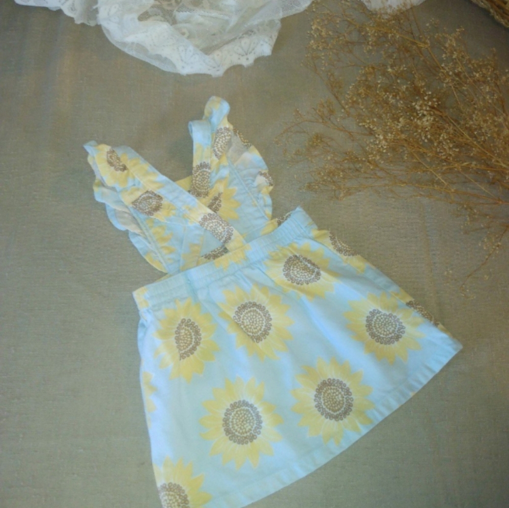 Vintage Style Baby Apron Dress - Picture 5 of 5